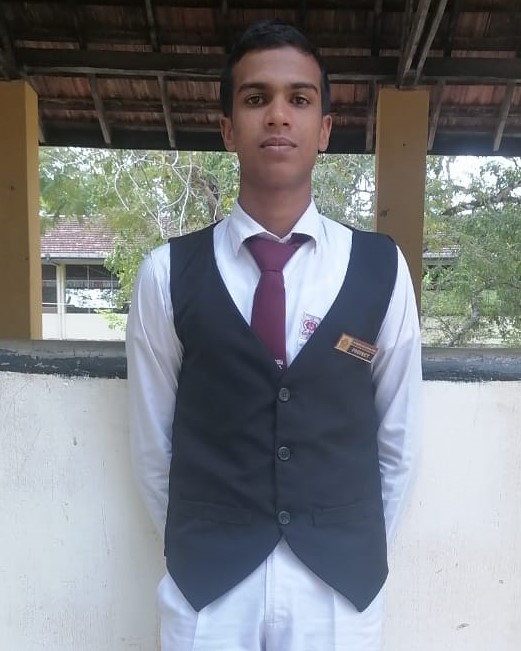 කවීෂ් දෙනුවන්